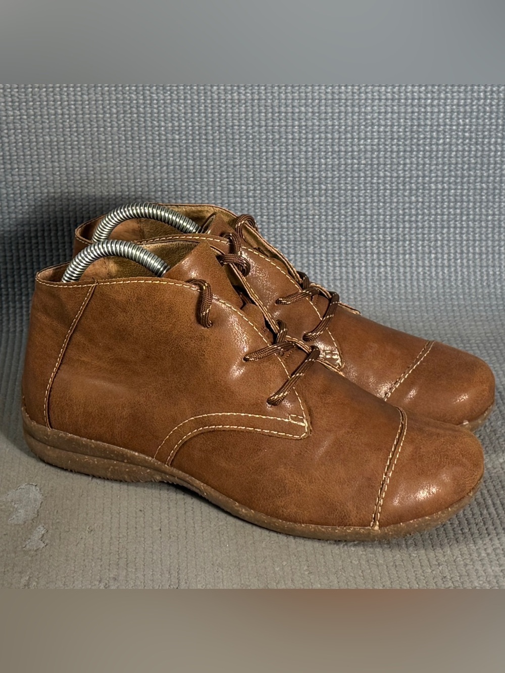 B.O.C by Born Vegan Leather Lace-Up Flat Ankle Boots Women’s Size 7.5